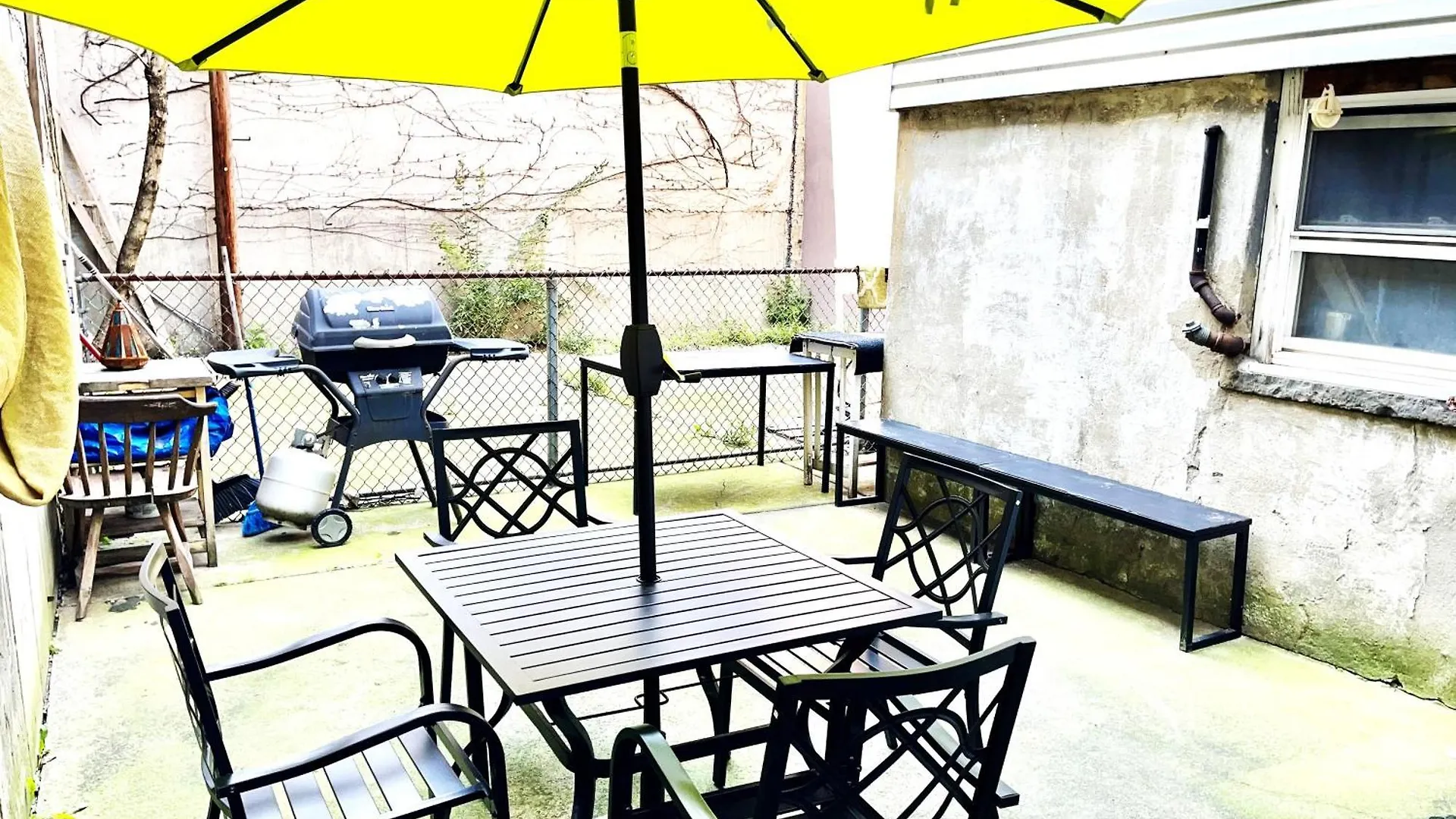 アパート Manhattan Next, Private 2 Bedroom Apt With Backyard In Lic! ニューヨーク